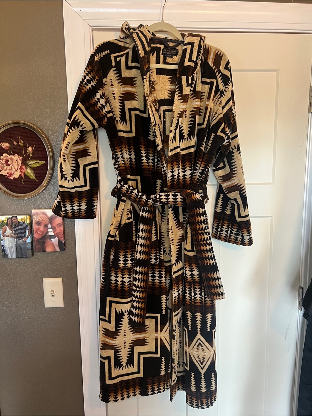 Pendleton Harding Hooded Robe